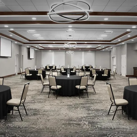 Hilton Garden Inn Oklahoma City/Bricktown-2