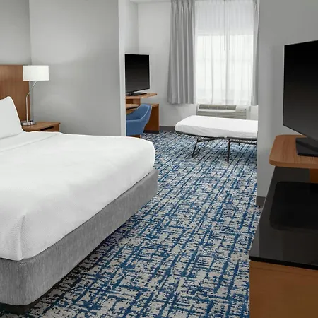 Fairfield Inn And Suites By Marriott Calhoun-2