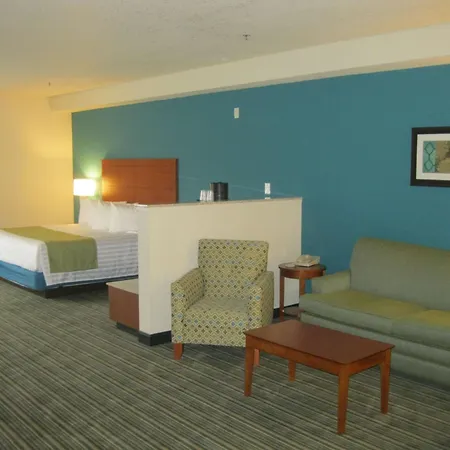 Best Western Liberty Inn Dupont Jblm-2