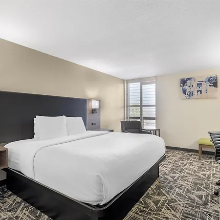 Best Western Plus York Hotel And Conference Center-3