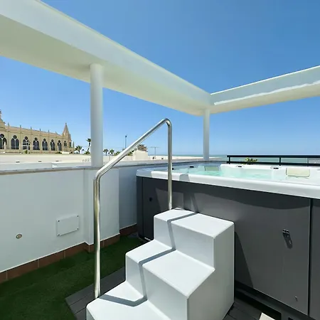 Hotel Apartamentos Marina Luz-3