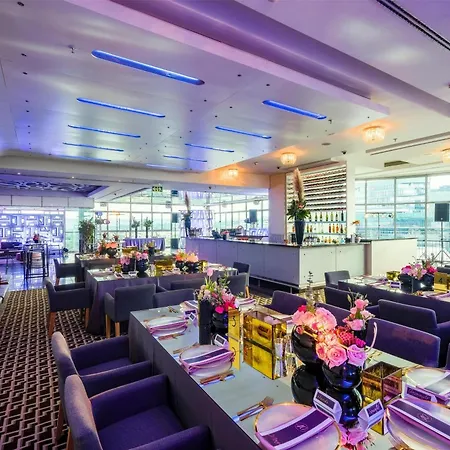 Radisson Blu Gautrain Hotel, Sandton Johannesburg-2
