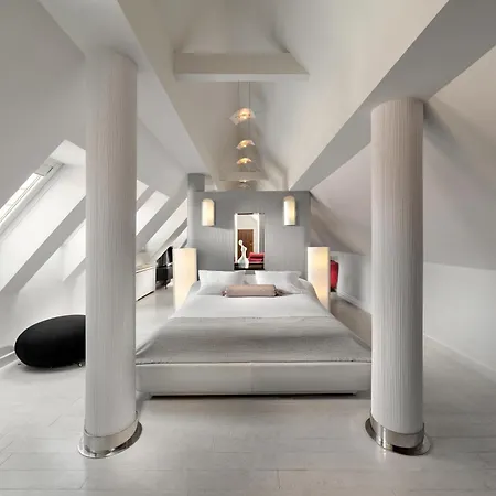 Mamaison Le Regina Boutique Hotel-2