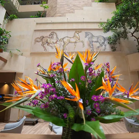 Embassy Suites by Hilton Bogotá - Rosales-3