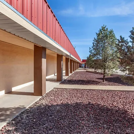 Econo Lodge Clovis-3