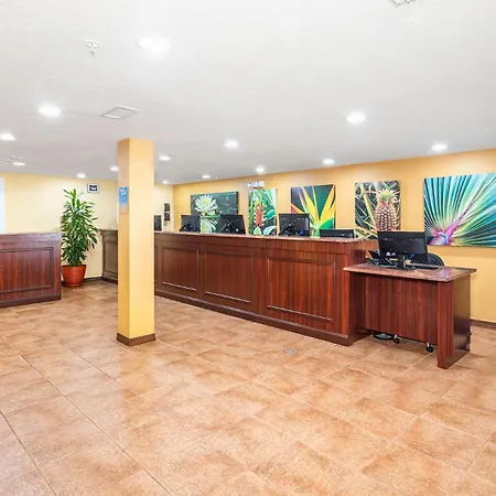Mizner Place At Weston Town Center, Fort Lauderdale-2