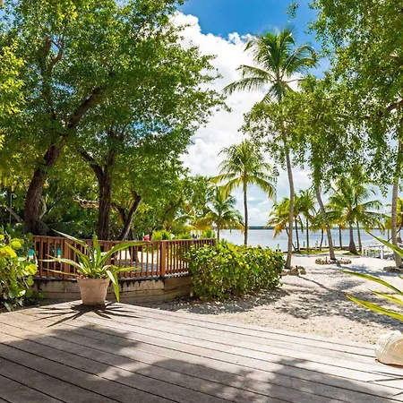 Largo Resort-3