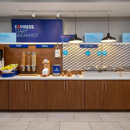 Holiday Inn Express & Suites Muskegon - Grand Haven By Ihg-2