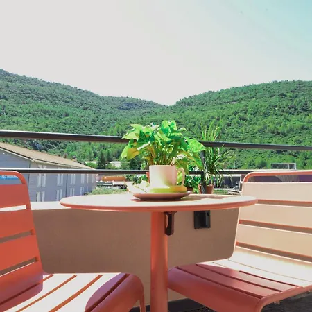 Sure Hotel By Best Western Gemenos En Provence-2