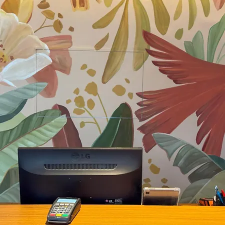 Coral Express próximo ao Cais Mauá e Bar Opinião-2