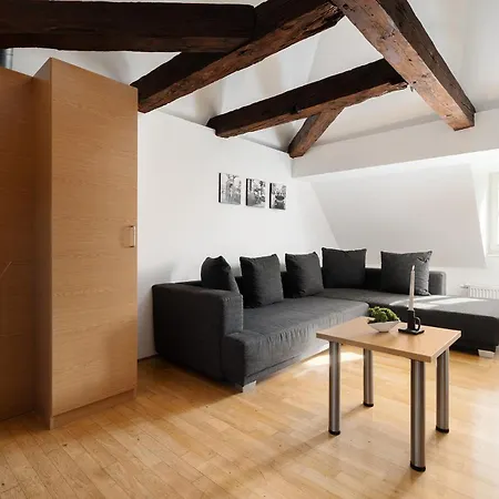 Hotel CampusZwei Komfortable Doppelzimmer&Apartments mit Küche Zentral in Ludwigsburg ideal für Business&Langzeitaufenthalte 24h Check in Kinder bis 14 Jahre übernachten kostenlos-3