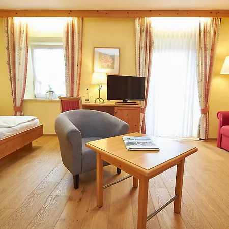 Gasthof-Hotel Zur Post Samerberg-3
