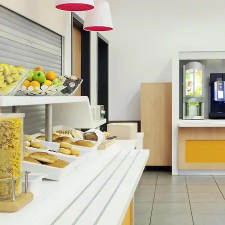 ibis budget Antwerpen Centraal Station-2