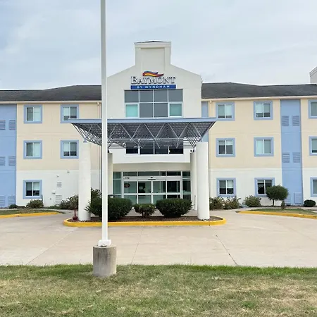 Baymont By Wyndham Kingdom City-2