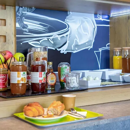 Ibis Budget Marseille Timone-3