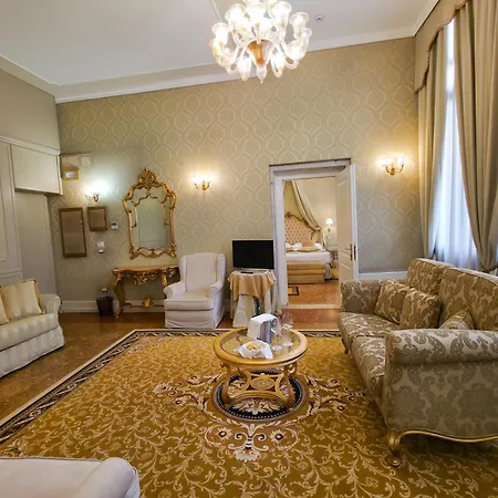 Hotel Al Duca Di Venezia-2