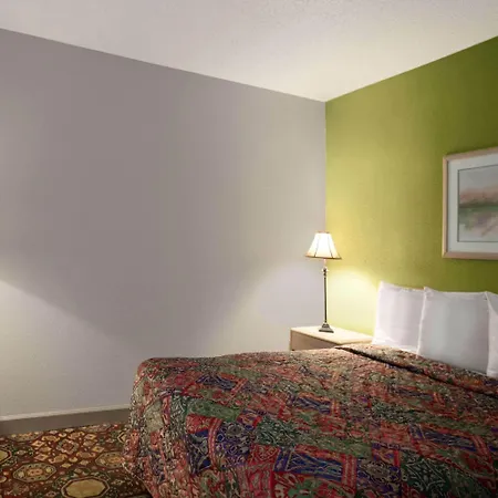 Days Inn West Memphis-2