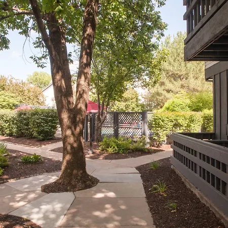 Annabell Gardens-3