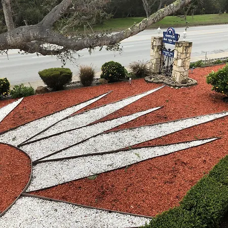 Americas Best Value Presidents Inn On Munras-3
