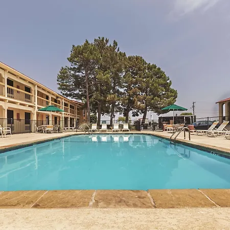 La Quinta Inn By Wyndham And Conference Center San Angelo-3