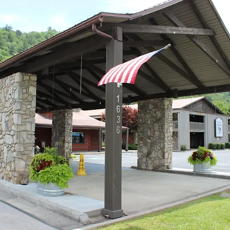 Great Smokies Inn - Cherokee-2