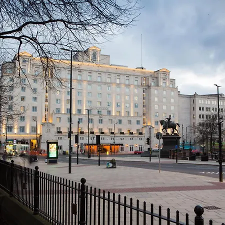 The Queens Hotel-3