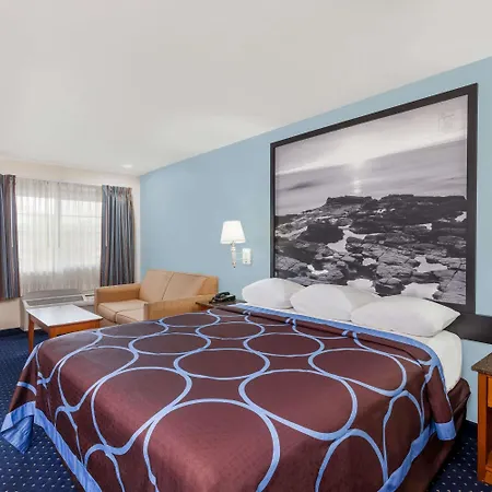 Super 8 By Wyndham El Cajon San Diego-2