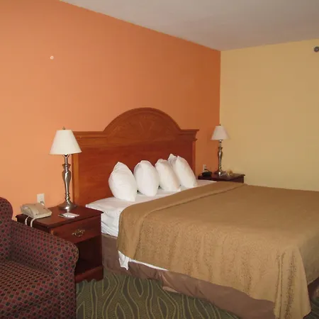 Quality Inn Gaylord-3