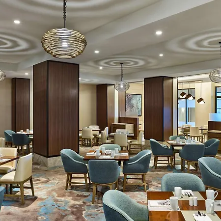 Hilton Los Angeles North-Glendale & Executive Meeting Center-3