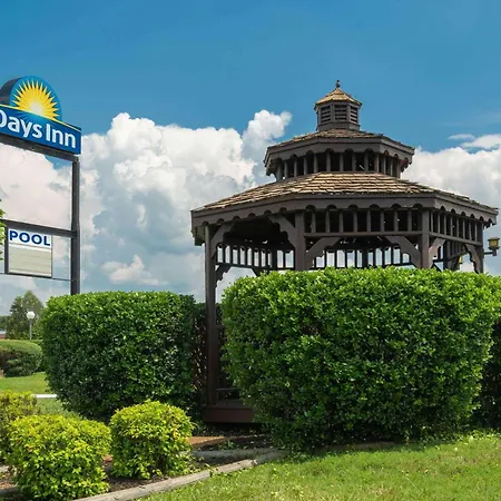 Days Inn By Wyndham Clarksville Tn-3
