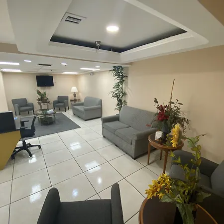 Quality Inn & Suites Orlando Airport-3