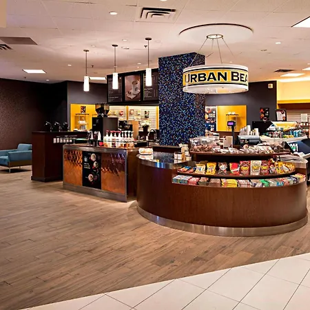 Delta Hotels By Marriott Winnipeg-3