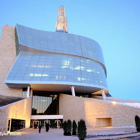 Delta Hotels By Marriott Winnipeg-2