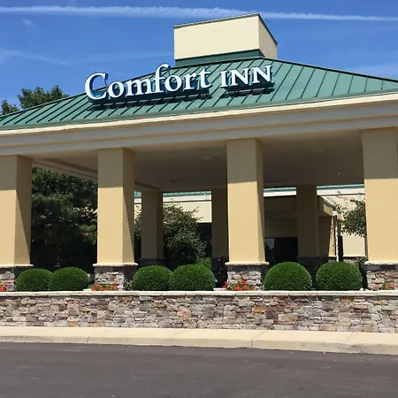 Comfort Inn & Suites Piqua-Near Troy-I75-3