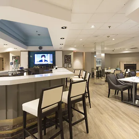 Toronto Don Valley Hotel And Suites-3