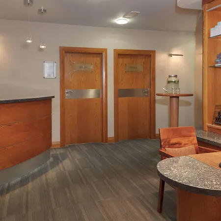 Cheltenham Chase Hotel & Spa-2