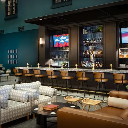 Doubletree Suites By Hilton Lexington-2