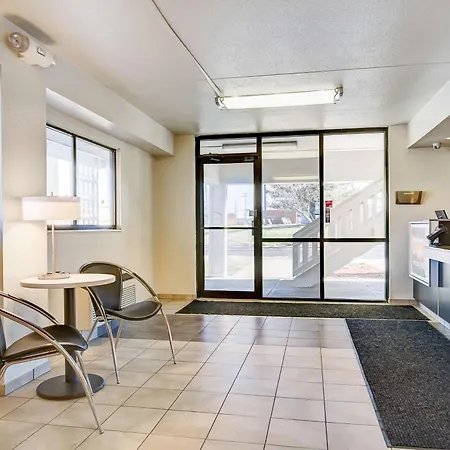 Economy Suites Springfield - Extended Stay-3