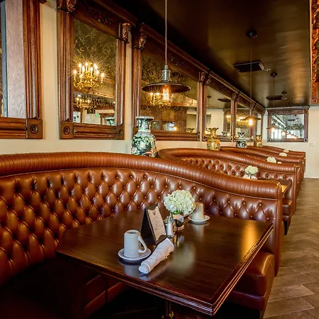 Horton Grand Hotel-3
