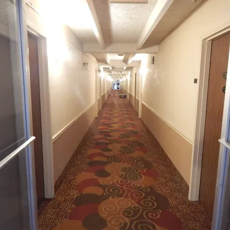 Days Inn By Wyndham Carlisle North-3