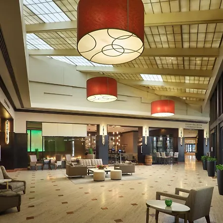 Hilton Rosemont Chicago O'Hare-2