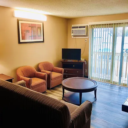 Ramada By Wyndham Spokane Valley-2