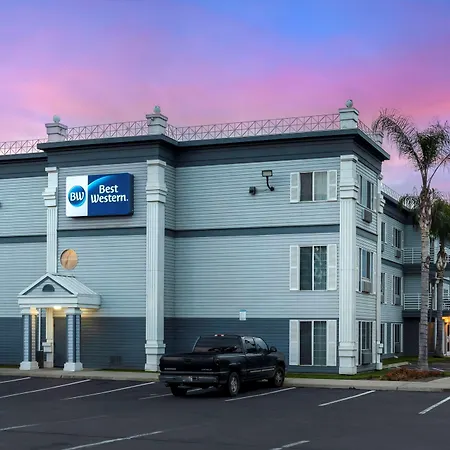 Best Western Colonial Inn-2