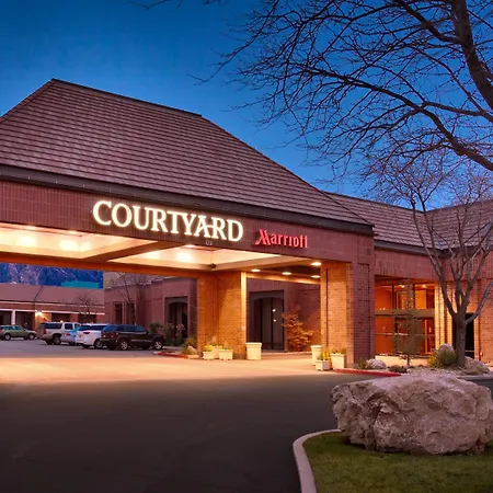 Courtyard By Marriott Ogden-2