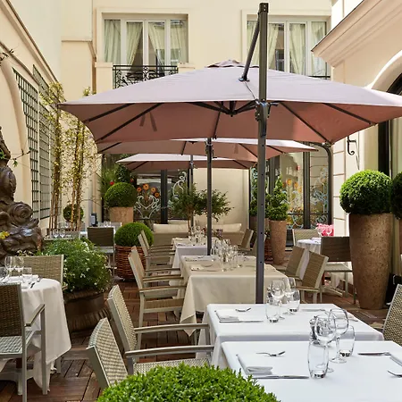 Hotel Regina Louvre-3