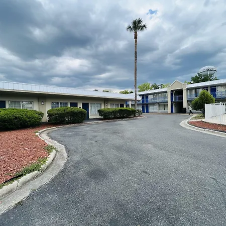 Rodeway Inn Silver Springs - Ocala East-3