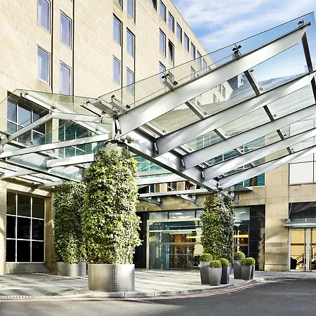 Sheraton Grand Hotel & Spa-3