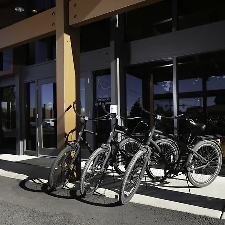 Waypoint Hotel-3