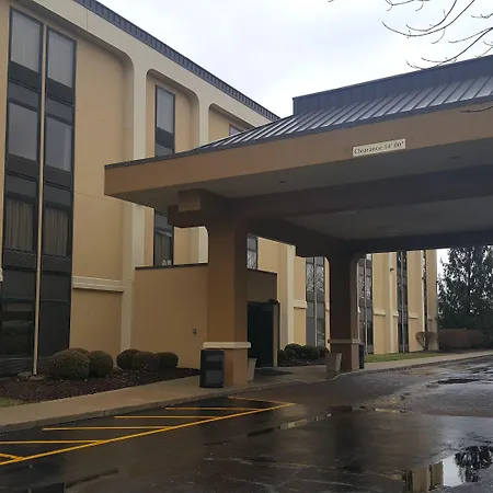 The Hotel At Dayton South-2