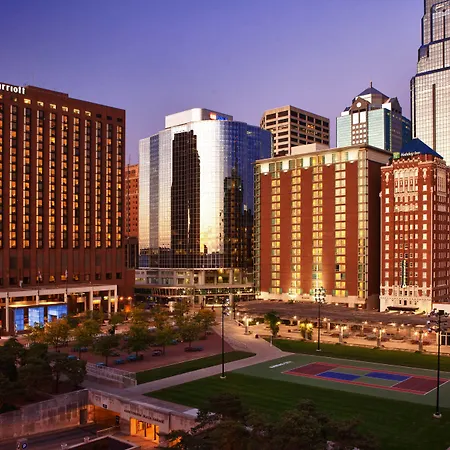 Kansas City Marriott Downtown-2